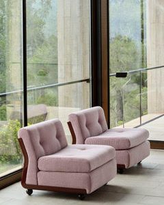 Amanta Sofa